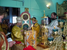 Божественная Литургия в Петро-Павловском храме г. Ужур 5