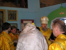 Божественная Литургия в Петро-Павловском храме г. Ужур 3
