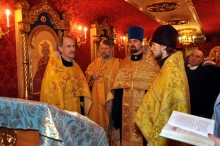 Молебен в храме-вагоне