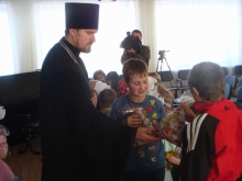 Поздравление воспитанников детского дома