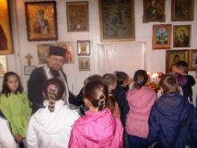 Никольскую церковь г. Боготола посетили школьники
