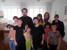 Встреча священнослужителя с воспитанниками Ачинской специальной (коррекционной) общеобразовательной школы-интерната VIII вида 2