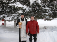 Настоятель Покровского храма освятил базу отдыха
