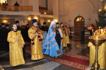Божественная литургия в храме Рождества Христова