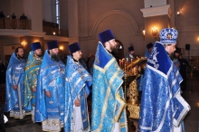 Богослужение в храме Рождества Христова 5