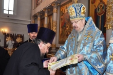 Богослужение в храме Рождества Христова 8