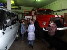Воспитанники воскресных школ г. Ачинска побывали в гостях у пожарных