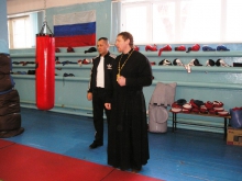 Священник благословил спортсменов