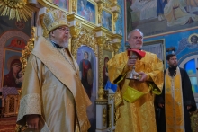 Высокопреосвященнейший Митрополит Пантелеимон совершил Литургию Престольного праздника в Казанском соборе г. Ачинска 11