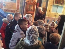 Православные гимназисты поклонились святыне 2
