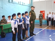 Ачинские казаки принимали парады в честь Дня защитника Отечества