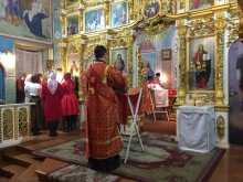 Сегодня в Казанском кафедральном соборе г. Ачинска прошло пасхальное богослужение 9