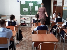 В православной гимназии прошел классный час Безопасность в Интернете 1