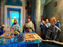 Праздничная Литургия в Казанском соборе