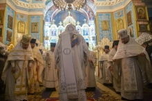 Митрополит Красноярский и Ачинский Пантелеимон совершил Божественную литургию в Казанском соборе города Ачинска 6