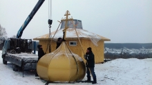 На строящийся в Красном Заводе Никольский храм установили купол и крест 3