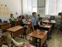 Дню Российской науки посвящены классные часы в православной гимназии 3