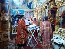 Сегодня в Казанском кафедральном соборе г. Ачинска прошло пасхальное богослужение 12