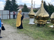 В Боготоле освящены купола строящегося храма 3