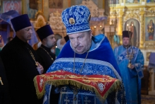 Митрополит Пантелеимон совершил Литургию в Казанском соборе Ачинска 2