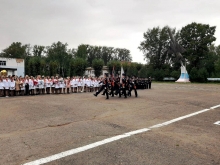Торжественной линейкой отметили День знаний ачинские кадеты и гимназистки 3