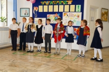 В День учителя в православной гимназии прошел праздничный концерт 4