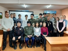 Священник благословил участников мероприятия, посвященного жизни Александра Суворова