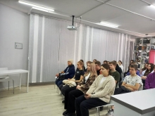 В центральной городской библиотеке прошла презентация выставки Мир духовных книг 2