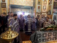 Неделя Крестопоклонная