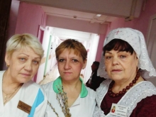 Православные сестры милосердия поздравили с праздником медперсонал и пациентов ЦРБ