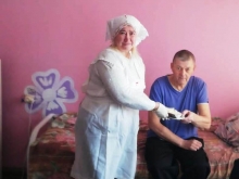 Православные сестры милосердия поздравили пациентов ЦРБ с Пасхой 3