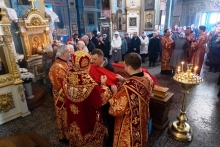 Правящий архиерей совершил Божественную литургию в Казанском соборе города Ачинска 6