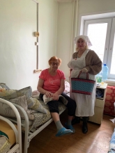 Православные сестры милосердия поздравили пациентов ЦРБ с Пасхой 3