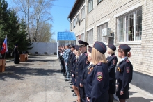 Священник напутствовал принявших Присягу полицейских 5