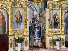 Митрополит Пантелеимон совершил Литургию Престольного праздника в Казанском соборе Ачинска 3