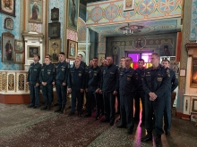 Ачинские пожарные помолились пред иконой «Неопалимая Купина» 4