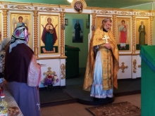 Божественная литургия в селе Белый Яр