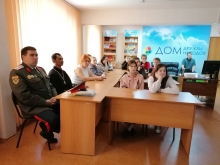 Час православия прошел в ачинском Доме дружбы народов