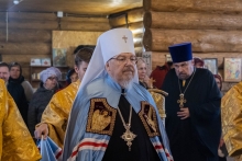 Владыка Пантелеимон освятил храм в селе Новоникольск Большеулуйского района 3
