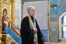 Правящий архиерей в день престольного праздника совершил Божественную литургию в Казанском кафедральном соборе Ачинска 9