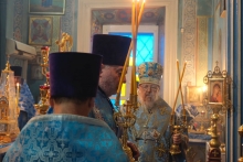 Правящий архиерей в день престольного праздника совершил Божественную литургию в Казанском кафедральном соборе Ачинска 3