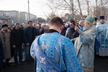 Правящий архиерей в день престольного праздника совершил Божественную литургию в Казанском кафедральном соборе Ачинска 10