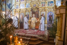 Правящий архиерей совершил Божественную литургию в Казанском кафедральном соборе Ачинска 8