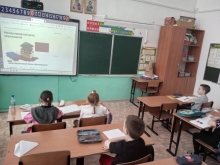 Международный день образования отметили в православной гимназии 3