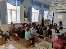 Православным гимназистам рассказали о празднике православной книги на библиотечном часе 1