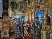 Вечерня Великого Пятка. Вынос Плащаницы 2