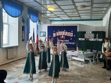 Сказку Чуковского в православной гимназии рассказали по-новому