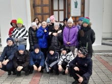 Иерей Артемий встретил паломников из Критовской СОШ и пообщался с пожилыми людьми 2