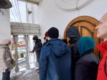 Студенты техникума нефти и газа позвонили в колокола Данииловского храма