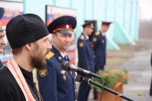 Священник напутствовал молодых сотрудников Следственного изолятора 2